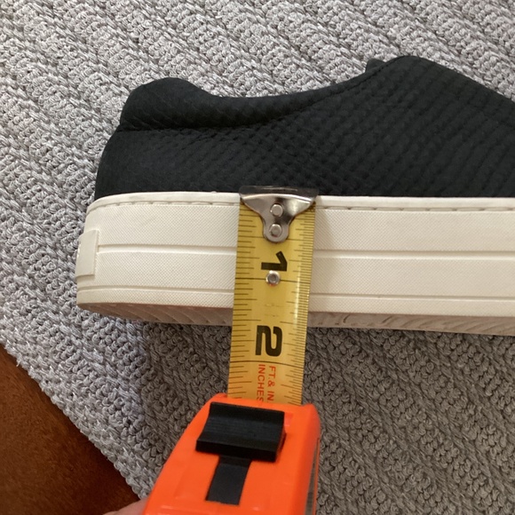 J Slides snakeskin platform sneaker - Picture 16 of 16